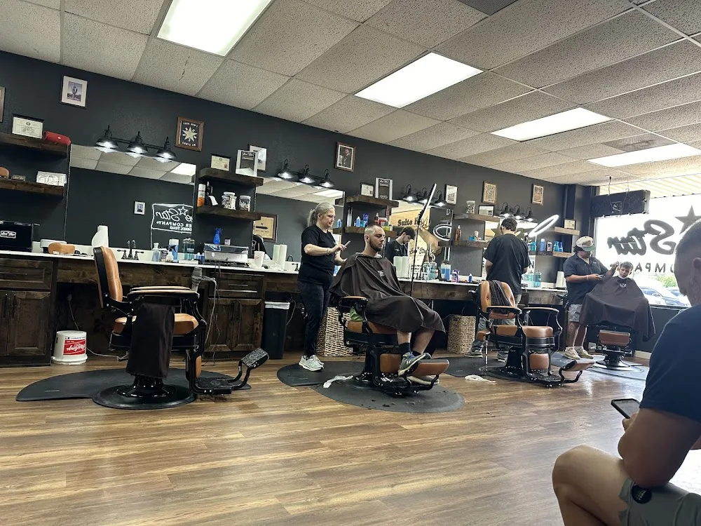 Dodd Barber Shop in Forney, TX
