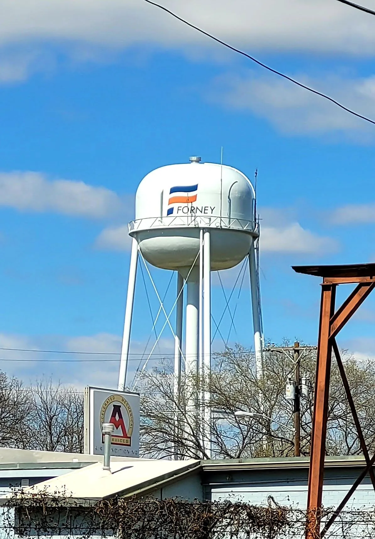 Forney Water Tower in Forney, TX