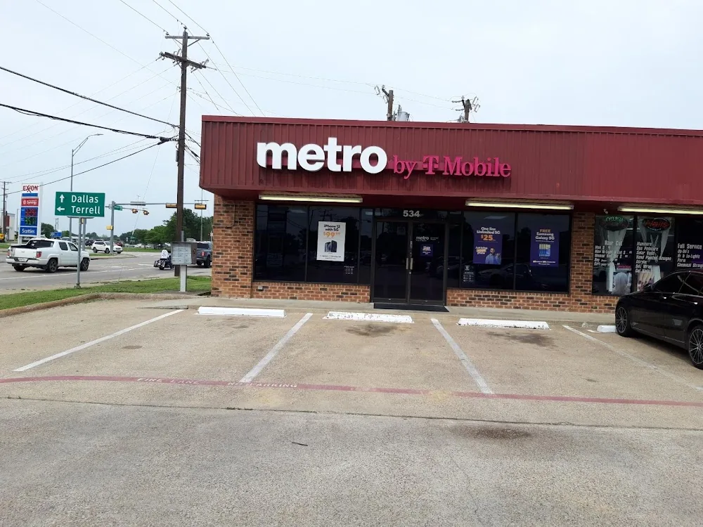 Metro by T-Mobile in Forney, TX