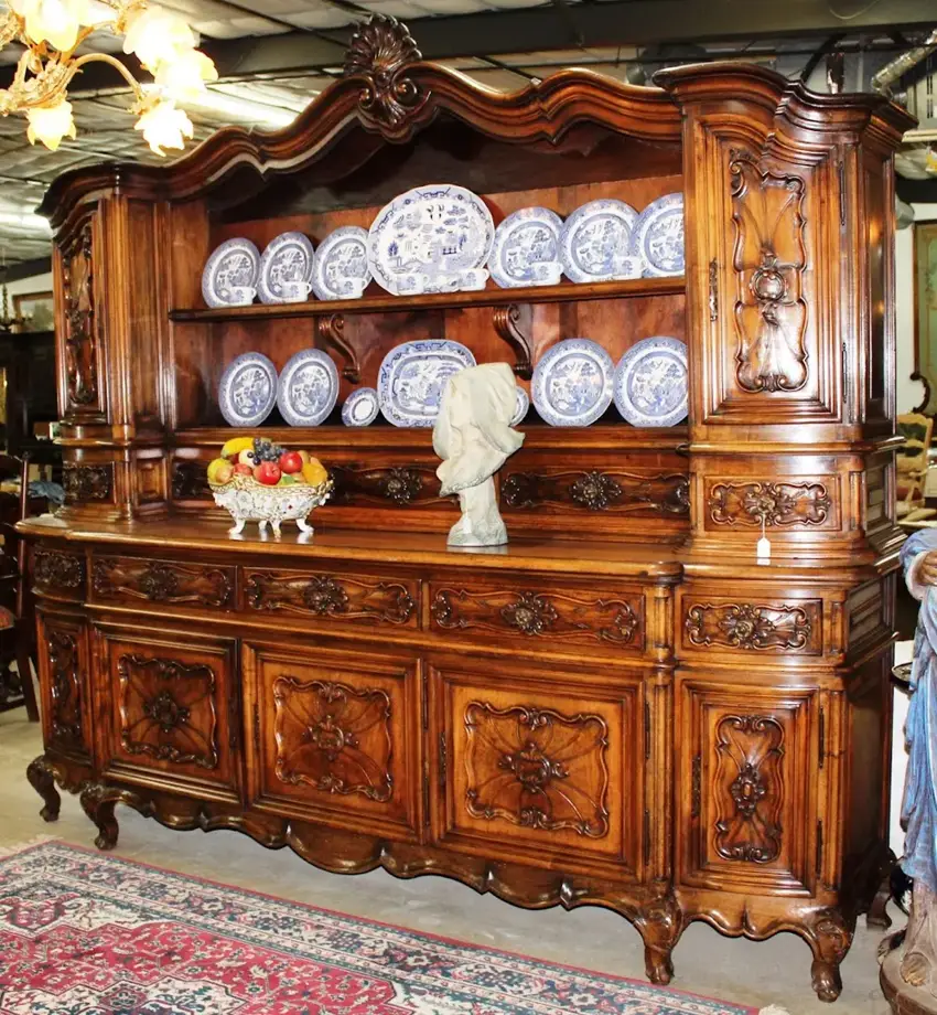 Accent Antiques photo