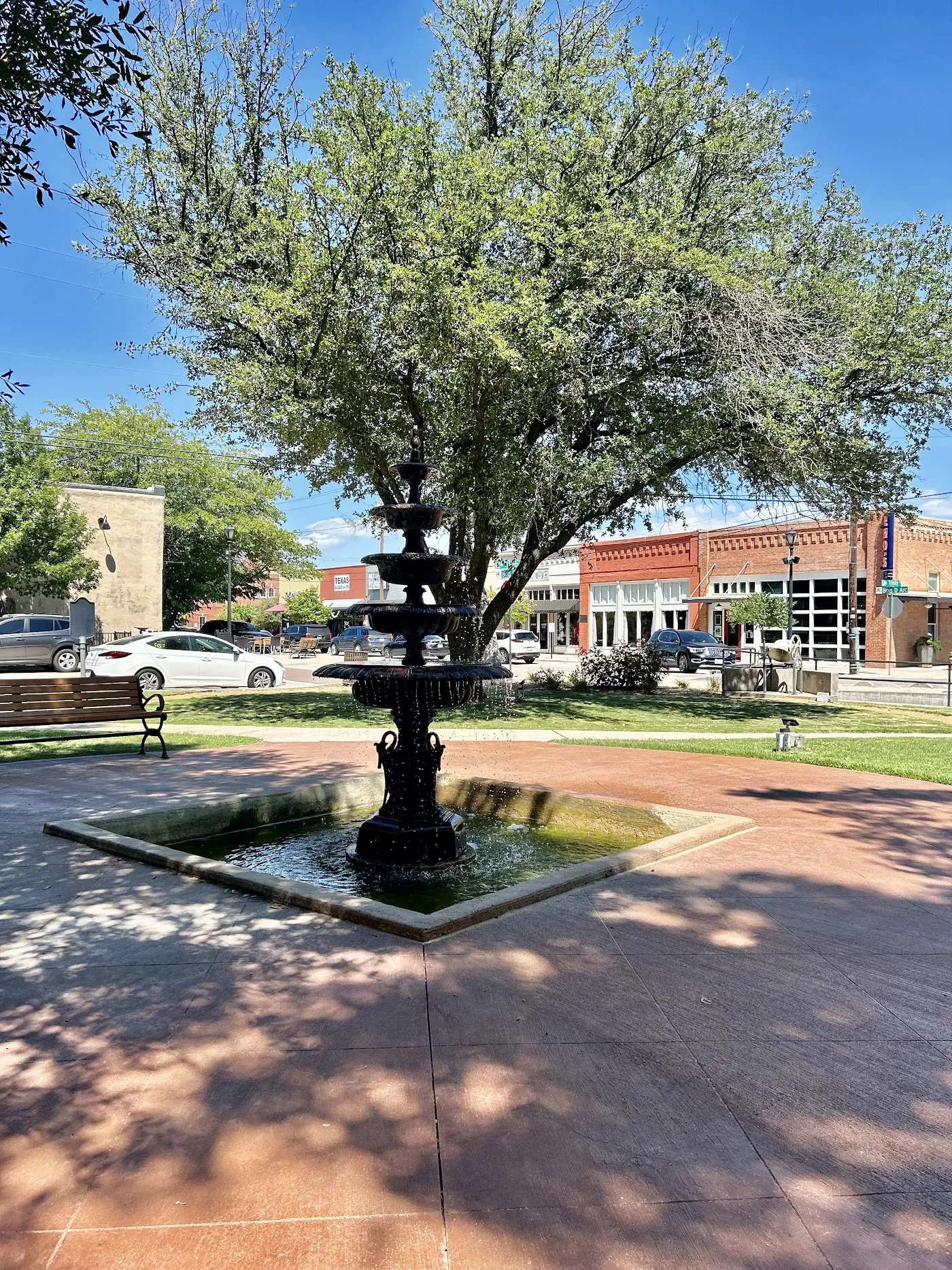 Bell Park & Fountain in Forney, TX
