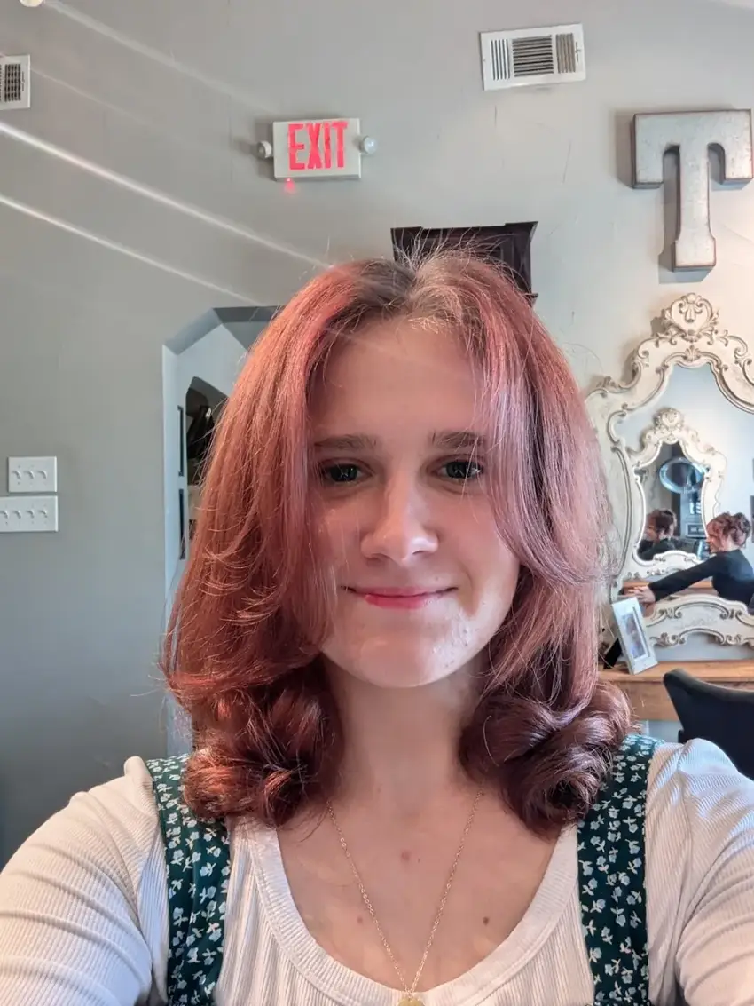 Divine Salon photo