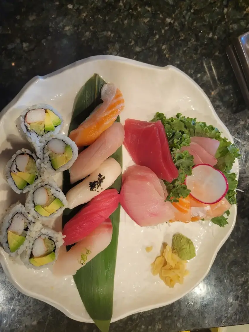 Koiyama Fusion Asian & Sushi Bar photo