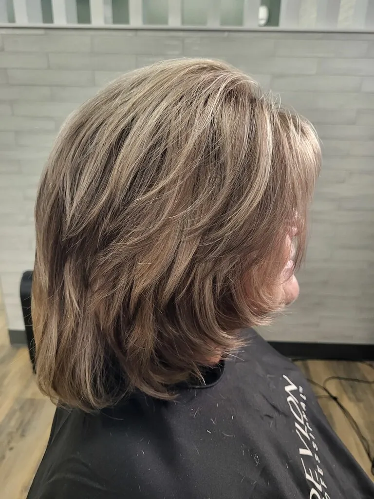 Lizzy's Salon photo