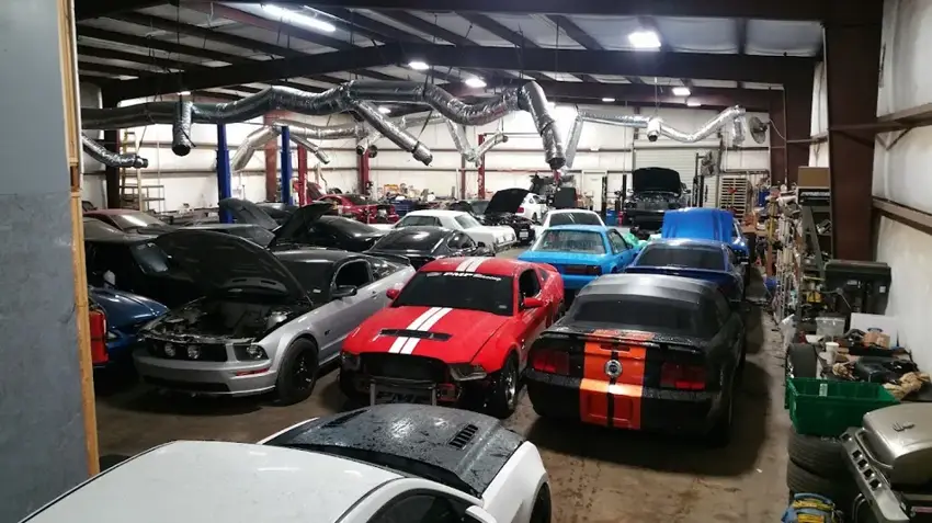 Performance Tire & Service photo