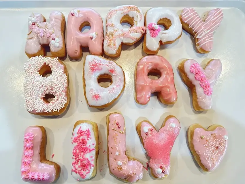 Queen Donuts photo