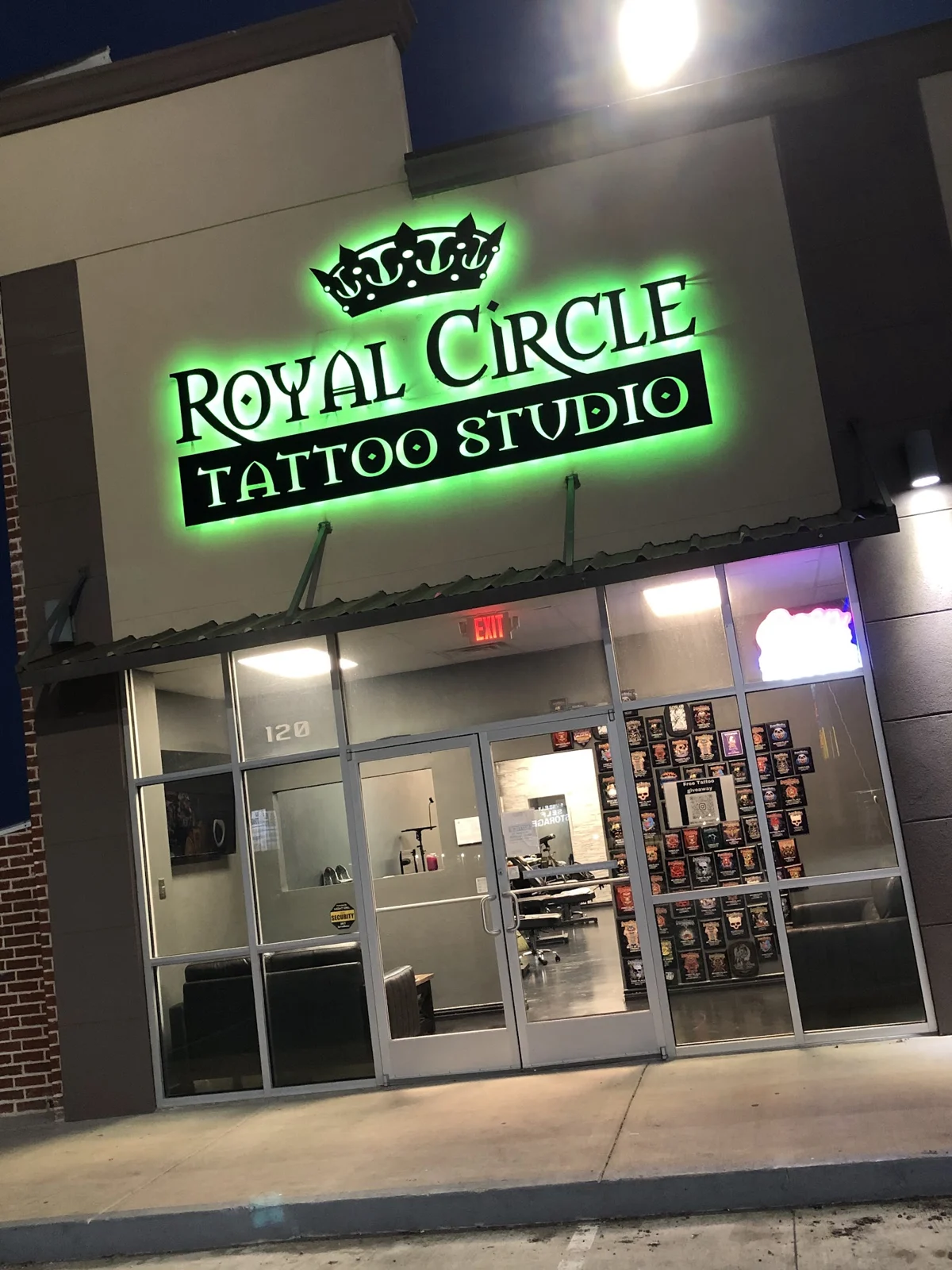 Royal Circle Tattoo Studio photo