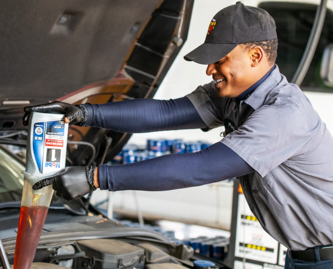 Take 5 Oil Change photo