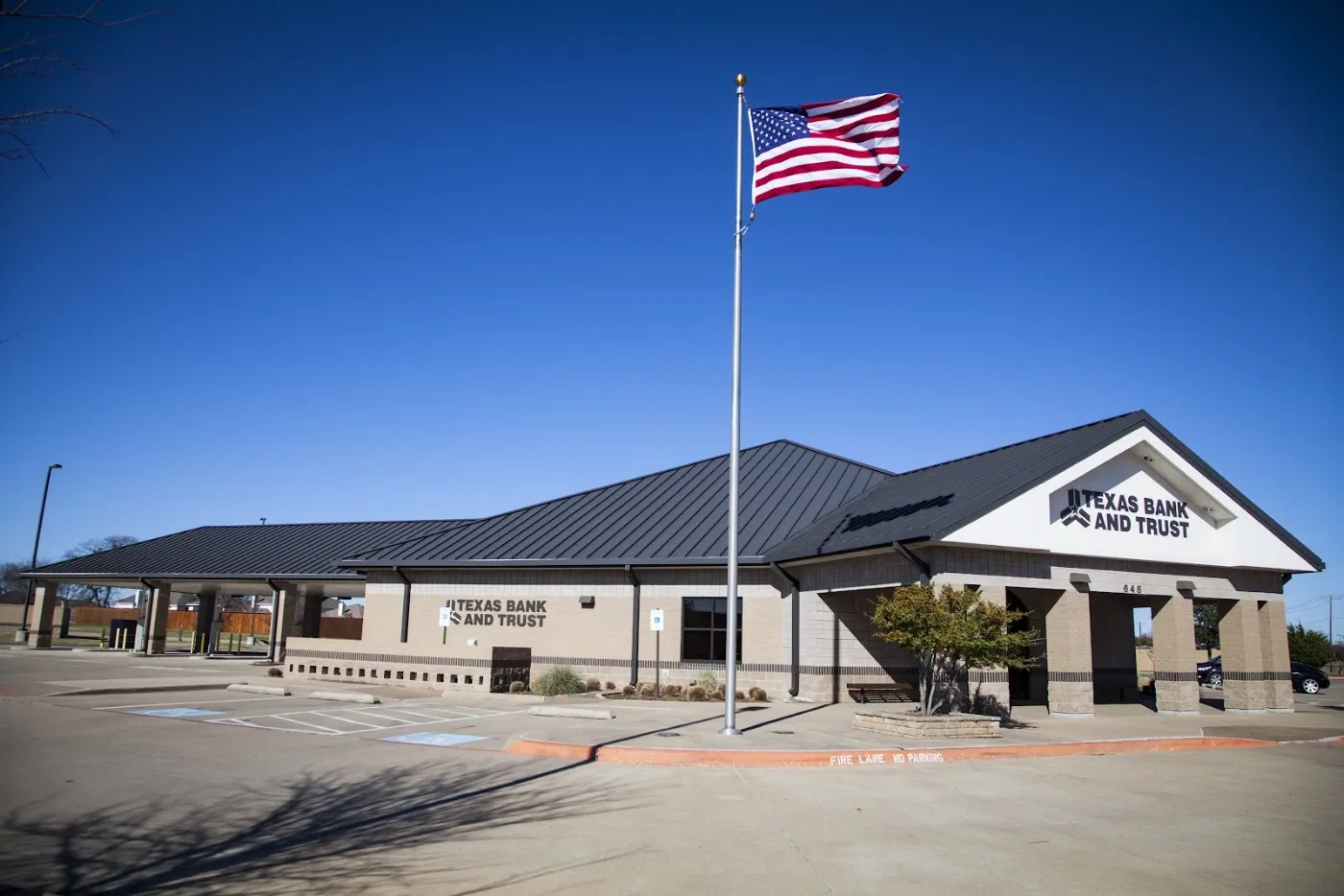 Texas Bank and Trust photo