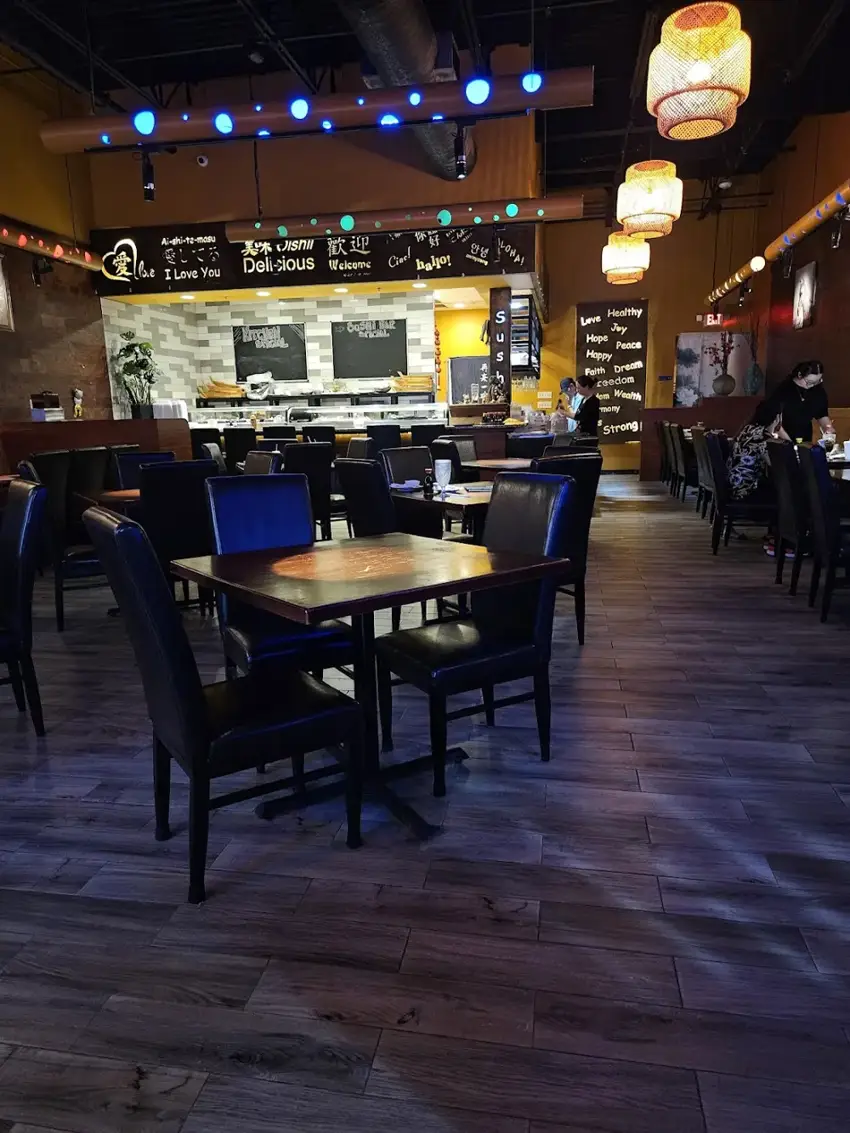 Thai Square Sushi & Bar photo