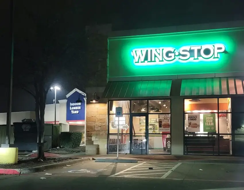 Wingstop photo